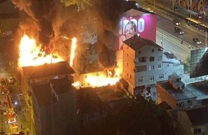 Kadıköy’deki patlamada hayatını kaybedenlerin cenazesi yakınlarına teslim edildi