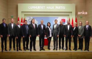 Türkiye Değişim Partisi’nden 11 eski il yöneticisi CHP’ye katıldı