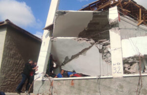 Yozgat’ta iki katlı binada doğalgaz patlaması! Enkazdan üç kişilik aile kurtarıldı