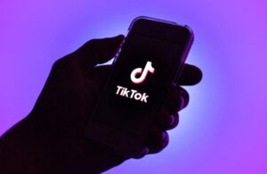 TikTok yetişkinlere yönelik canlı yayınları destekleyecek