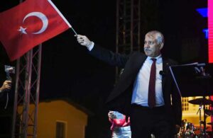 Türk Bayrağı’nı yere attı iddialarına Zeydan Karalar’dan cevap