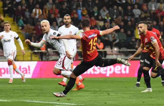 Galatasaray Kayseri’den eli boş döndü!