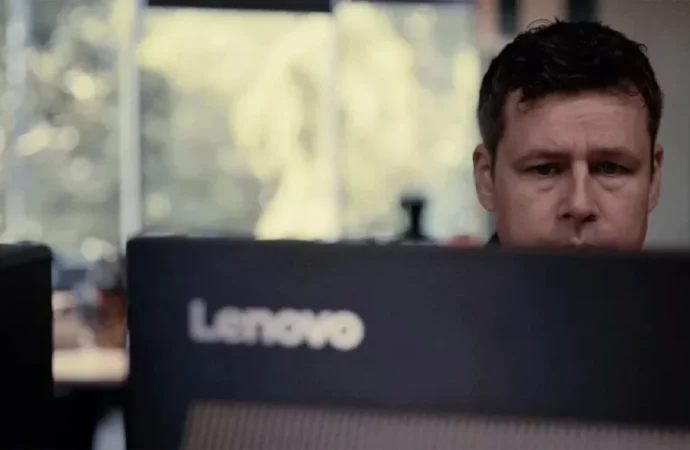 Lenovo yuvarlanabilir ekranlı PC modeli ile heyecan yarattı
