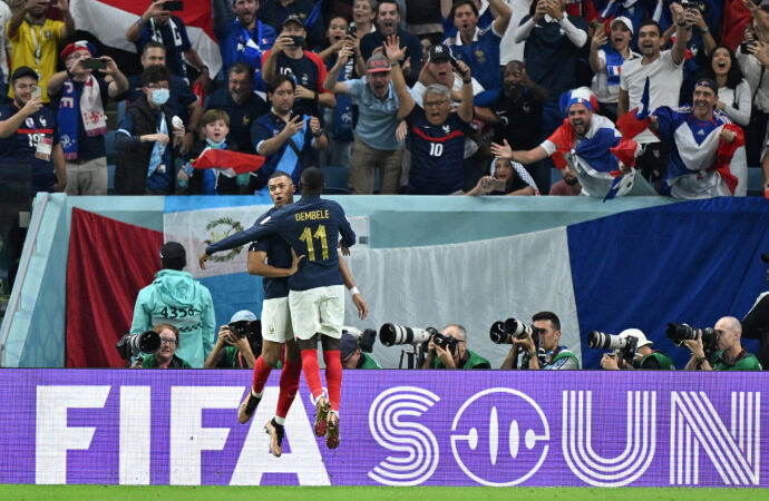 Dünya Kupası’nda ilk maçına çıkan Fransa’dan farklı galibiyet