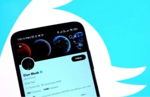 Elon Musk, Twitter’ı iflasa sürüklüyor