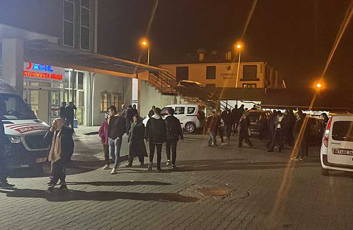 Zonguldak’ta 42 öğrenci gıda zehirlenmesi şüphesiyle hastaneye kaldırıldı