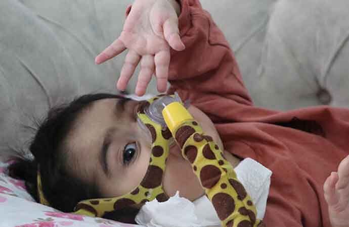 SMA hastası Berinay’ın Dubai’deki tedavisi yarım kaldı!