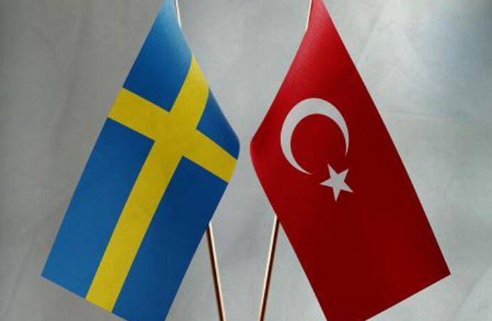 İsveç terörle mücadeleye ilişkin yeni ceza yasa tasarısını onayladı