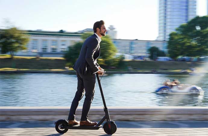 Kadıköy Belediyesinden scooter kararı