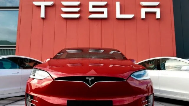 Tesla 1,3 milyon ile rekor kırdı