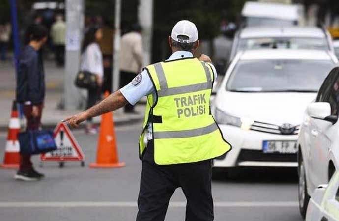 Tüm sürücüleri ilgilendiriyor! 2023 trafik cezalarının tarifesi belli oldu