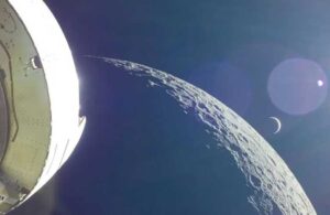 NASA’dan yeni Ay fotoğrafları! Bu defa Dünya hilal oldu