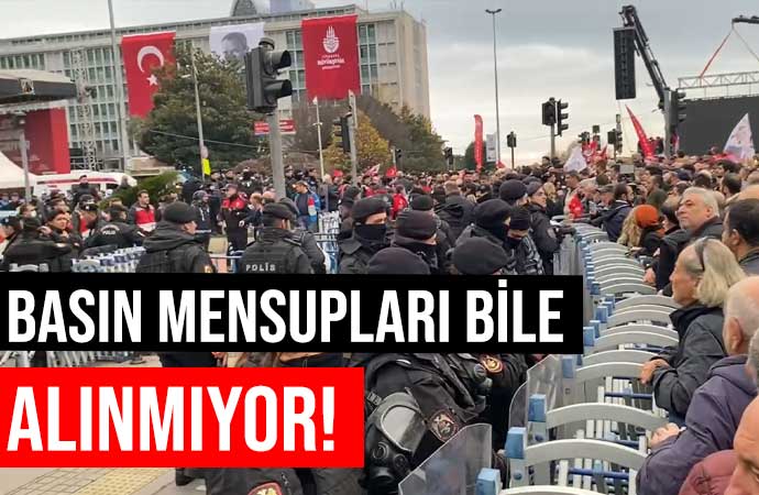 Saraçhane’deki büyük buluşma öncesi polis İstanbulluları alandan çıkarttı!