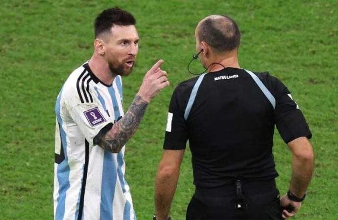 FIFA’dan Lionel Messi’ye hakem soruşturması