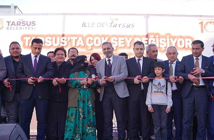 Tarsus Belediyesi tarafından toplu ulaşım açılış ve temel atma töreni gerçekleştirildi