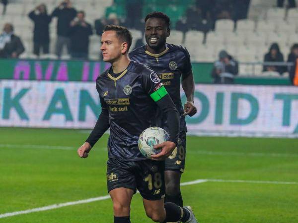 Konyaspor Sportif Direktörü Kulekaya: Amir’in transfer görüşmeleri sürüyor