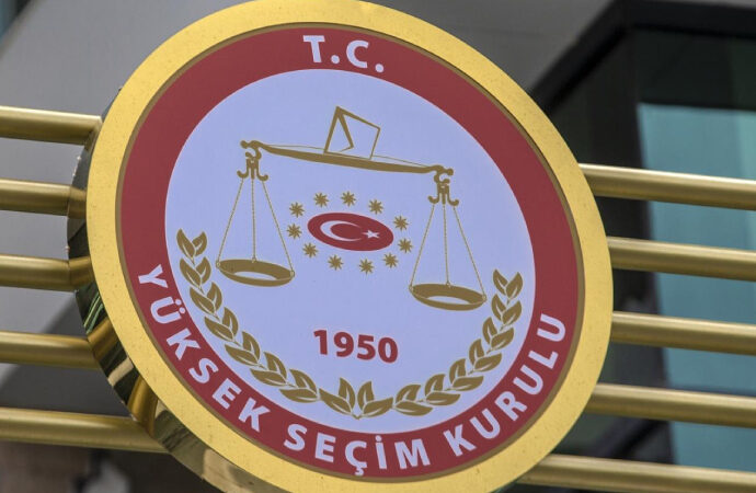 Hukukçu Eminağaoğlu: Seçimi erteleme, Yüce Divan’da yargılanmayı gerektirir