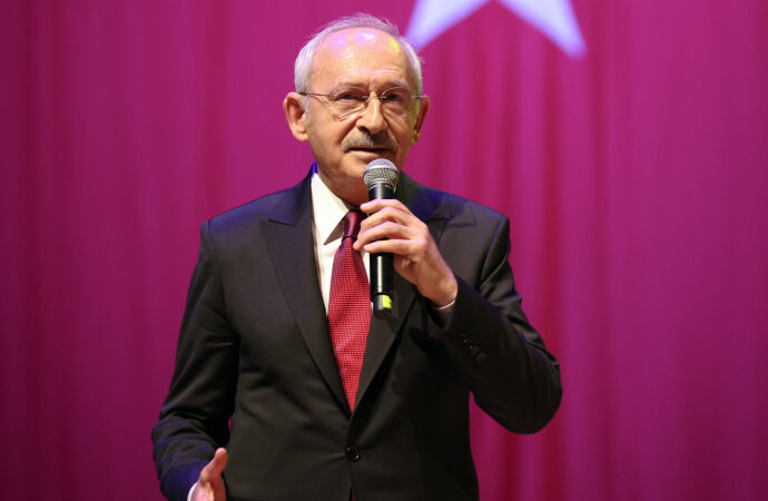 Erdoğan’ın Kılıçdaroğlu’na karşı açtığı ‘Beşli Çete’ davası reddedildi