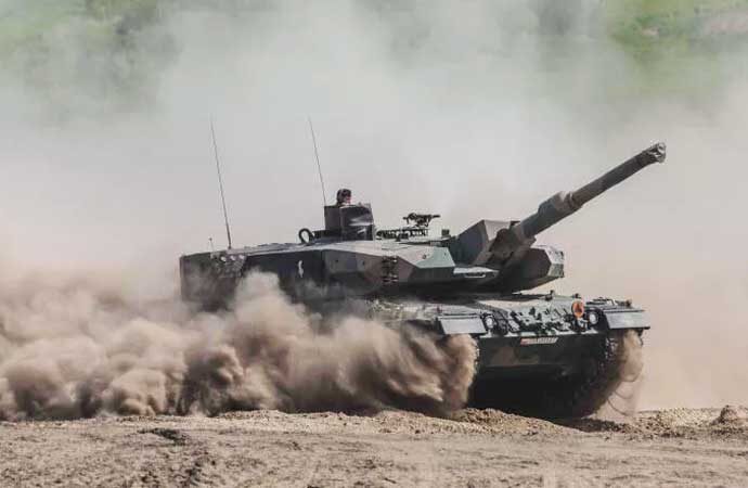 ABD ve Almanya Ukrayna’ya tank gönderecek! “Bedelini Avrupalı mükellefler ödeyecek”