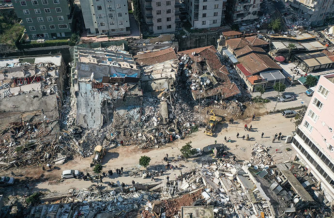 Adalet Bakanlığı’ndan Deprem Suçları Soruşturma Büroları kurulması talimatı