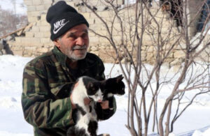 Eşinin öldüğü depremde 4 kedisini kurtarabildi: İçim yanıyor ama kimse bilmiyor