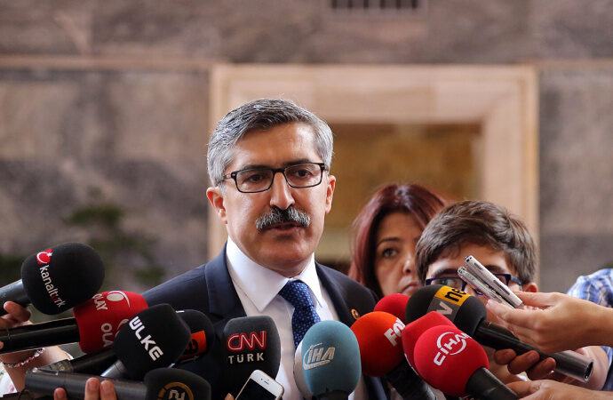 AKP Hatay Milletvekili Yayman acı haberi paylaştı! “11 yakınımı kaybettim”