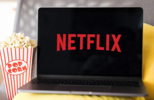 Türkiye’de zam yapan Netflix 30 ülkede indirime gitti