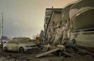 Deprem bölgesinde görev yapan doktorlar hayatını kaybetti
