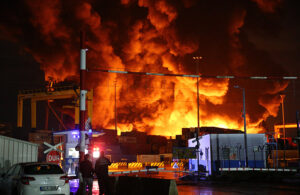 İskenderun Limanı’ndaki yangın söndürüldü