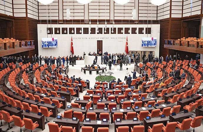 22 milletvekilinin dokunulmazlık dosyası Meclis’e gönderildi