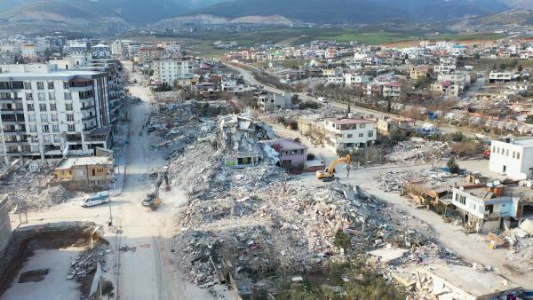 İşgücü raporunda deprem bölgesine ayrı başlık! “Felaketin ipiyasalar üzerinde etkileri bekleniyor”