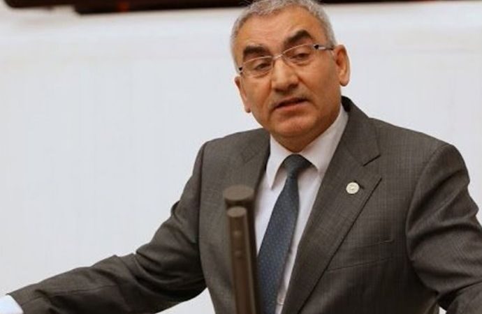 Ankara Milletvekili Ayhan Altıntaş, İYİ Parti’den istifa etti!