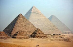 Büyük Piramit’te tarihi keşif