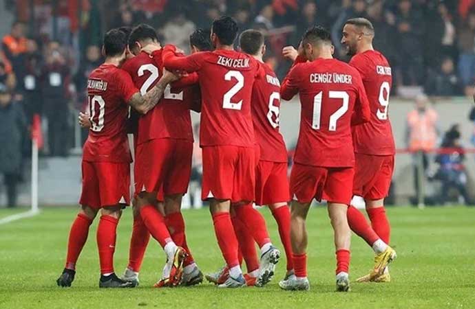 Galatasaraylı futbolcu A Milli Takım kadrosundan çıkarıldı