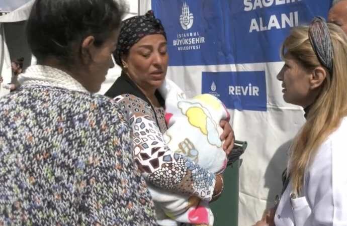Deprem bölgesinin sağlıkçı kadınları sahada!