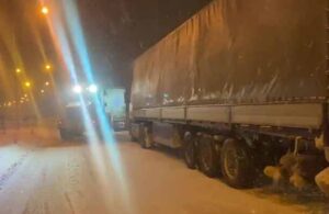 Erzincan’da kar fırtınası! TIR’lar yolda kaldı!