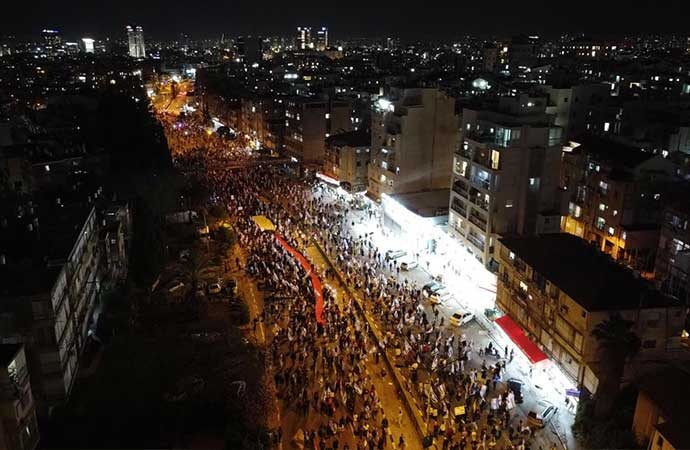İsrail’de ‘sivil itaatsizlik’ günü! Halk sokağa döküldü