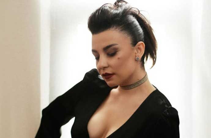 Şarkıcı Fatma Turgut deprem korkusuyla İstanbul’u terk etti