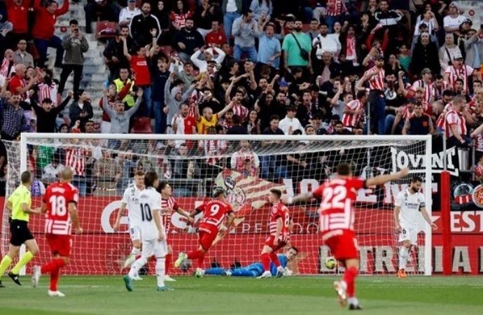 Girona Real Madrid’i 4 golle yıktı! Taty tarihe geçti
