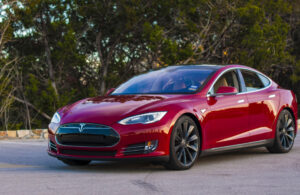 Tesla otomobillere beklenenden yüksek ilgi! Teslimat tarihi belli oldu