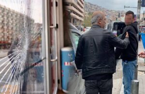 İzmir’de CHP seçim bürosuna taşlı saldırı