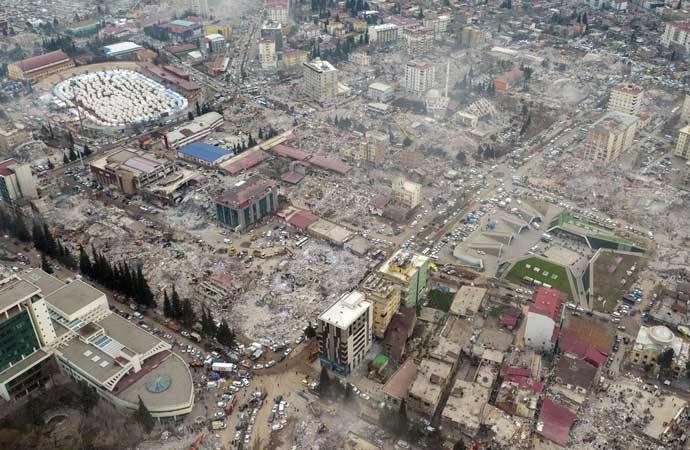 Depremlerde can kaybı 50 bin 500’e yükseldi