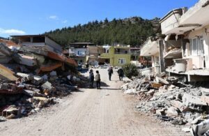 CHP’den depremzede seçmenler için ücretsiz ulaşım teklifi