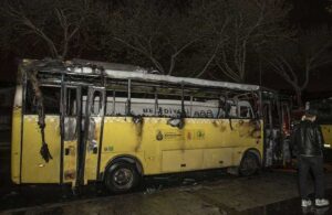 Sabotaj şüphesi! Park halindeki metrobüste ve otobüste yangın