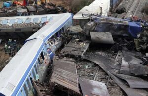 Yunanistan’da 57 kişinin hayatını kaybettiği tren kazasının raporu yayınlandı