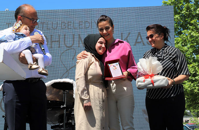 Başkan Çetin Akın: Annelerin, çocuklarının geleceği için en doğru kararı vereceğine inanıyorum