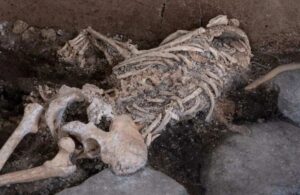 Pompeii’de üç kişinin daha kalıntısına ulaşıldı!