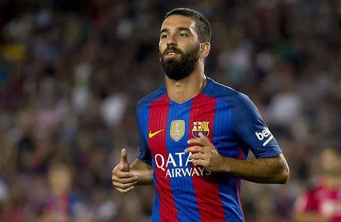 Barcelona’ya büyük ceza geliyor! Arda Turan transferi de dosyada