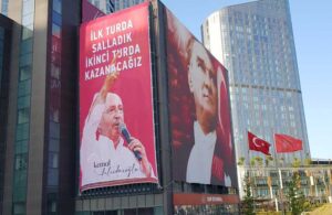 CHP İstanbul İl Binası’na dev Atatürk ve Kılıçdaroğlu posteri: İlk turda salladık ikinci turda kazanacağız