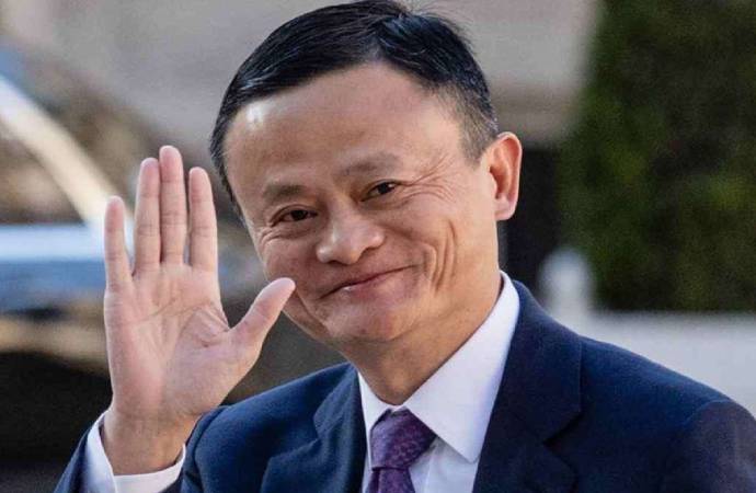 Alibaba’nın kayıp milyarderi öğretmen olarak ortaya çıktı